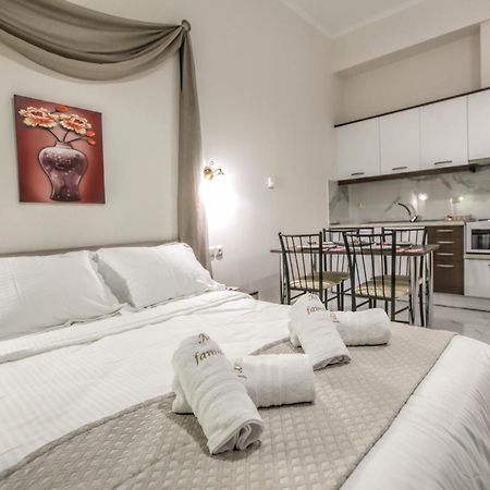 Del Sol #2 Meteora Luxurious Family Suites Kalampáka Ngoại thất bức ảnh