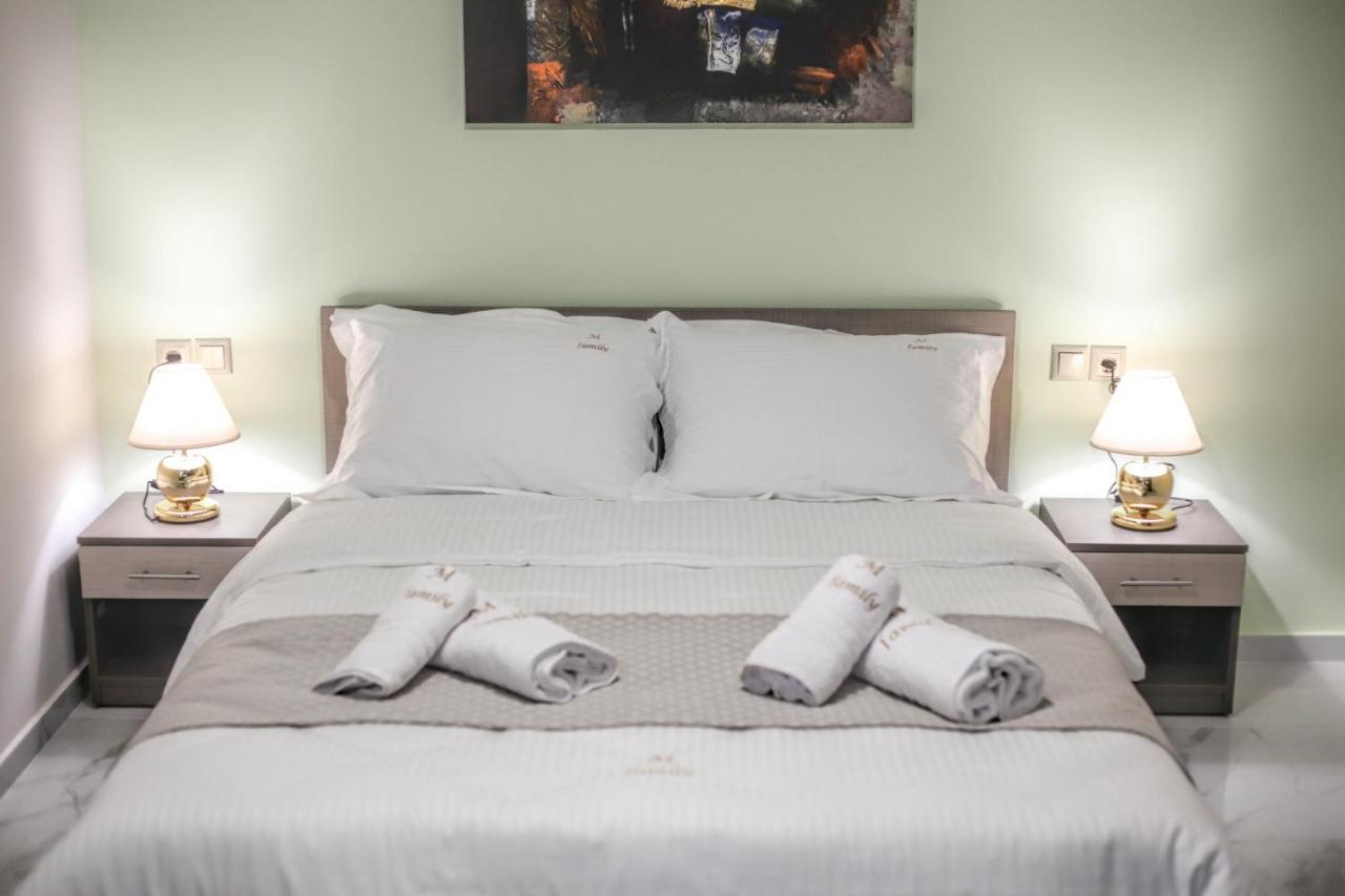 Del Sol #2 Meteora Luxurious Family Suites Kalampáka Ngoại thất bức ảnh