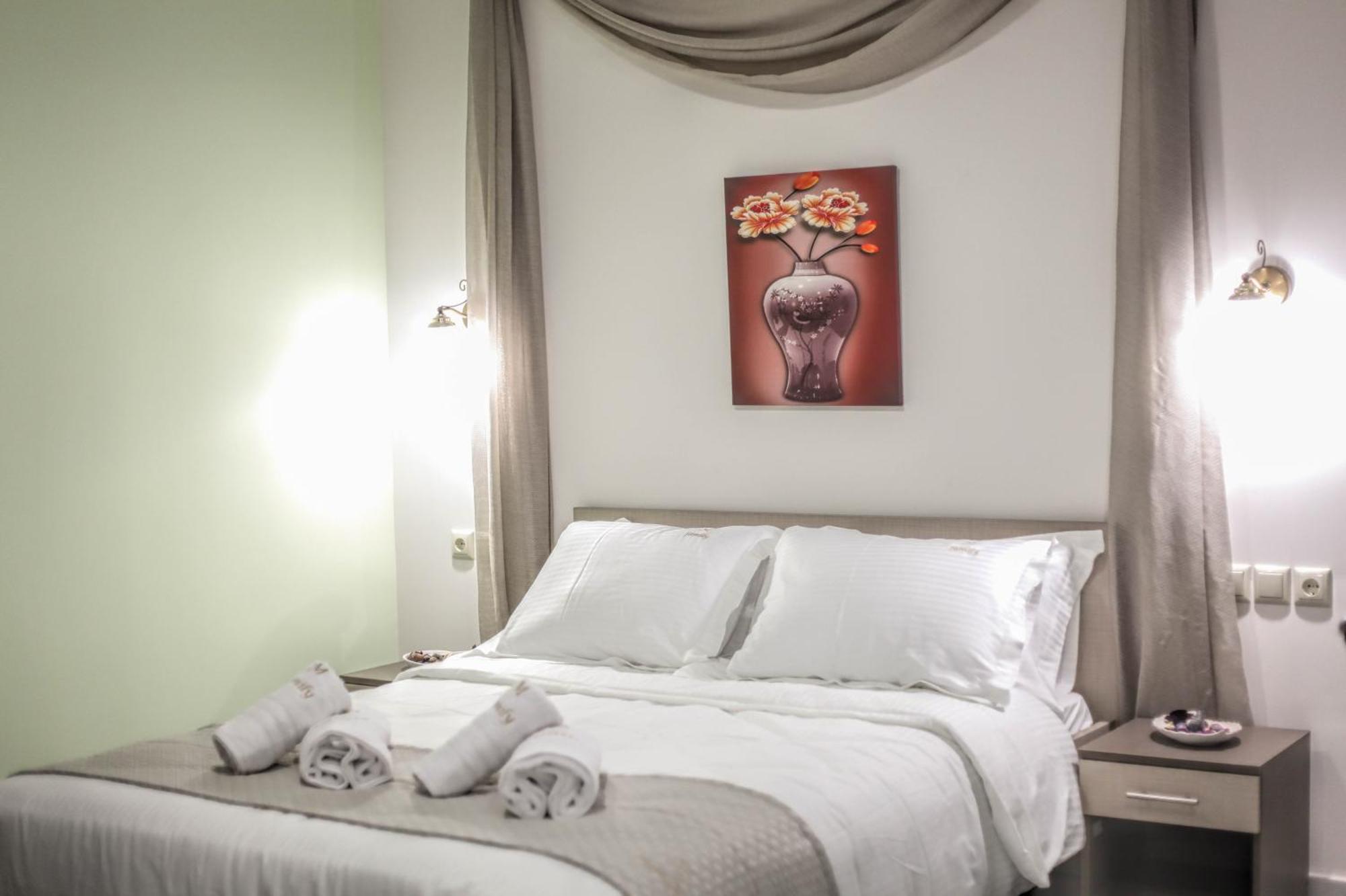 Del Sol #2 Meteora Luxurious Family Suites Kalampáka Ngoại thất bức ảnh