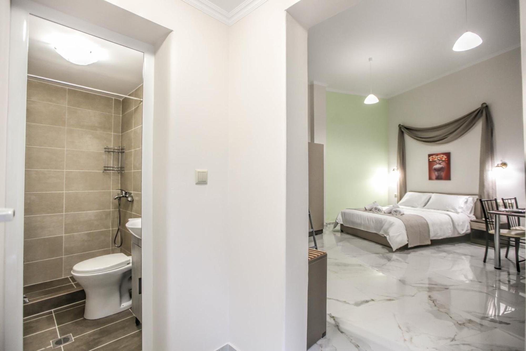 Del Sol #2 Meteora Luxurious Family Suites Kalampáka Ngoại thất bức ảnh